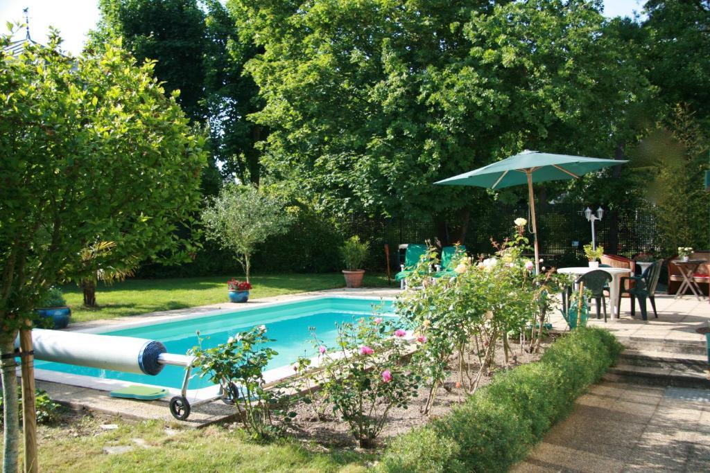Les Hibiscus Bed & Breakfast เมซง-ลาฟีตต์ ภายนอก รูปภาพ