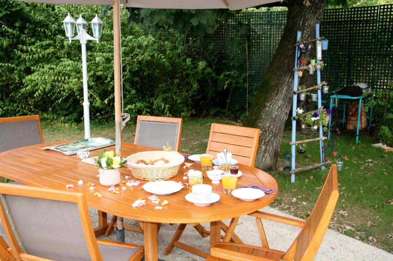 Les Hibiscus Bed & Breakfast เมซง-ลาฟีตต์ ภายนอก รูปภาพ